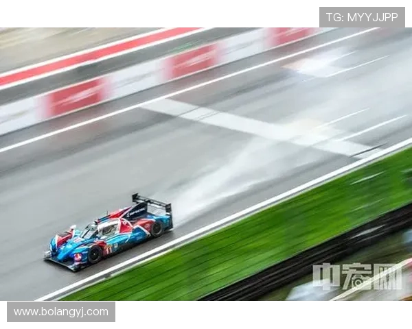 上海足球队在世界锦标赛中的耐力表现分析与启示 上海足球队在世界锦标赛中的耐力表现分析与启示