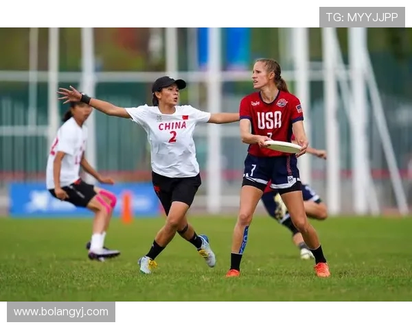 成都飞盘队的转型之路与飞盘运动的崛起解析