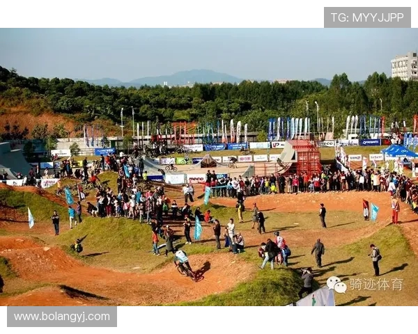 武汉极限运动队与南京极限运动队赛后复盘力量对决的精彩瞬间与深刻启示 武汉极限运动队与南京极限运动队赛后复盘力量对决的精彩瞬间与深刻启示