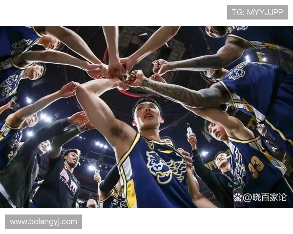 CBA精彩对决2018年11月16日广东队迎战青岛队全场回顾与精彩瞬间分析