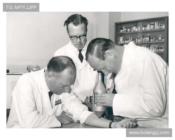 亚当斯的探索之旅:揭示科学与人文交汇的奥秘与未来 亚当斯的探索之旅:揭示科学与人文交汇的奥秘与未来