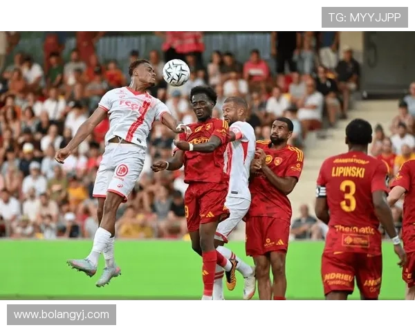 南锡主场迎战勒阿弗尔争夺法乙联赛关键三分的激烈对决 南锡主场迎战勒阿弗尔争夺法乙联赛关键三分的激烈对决