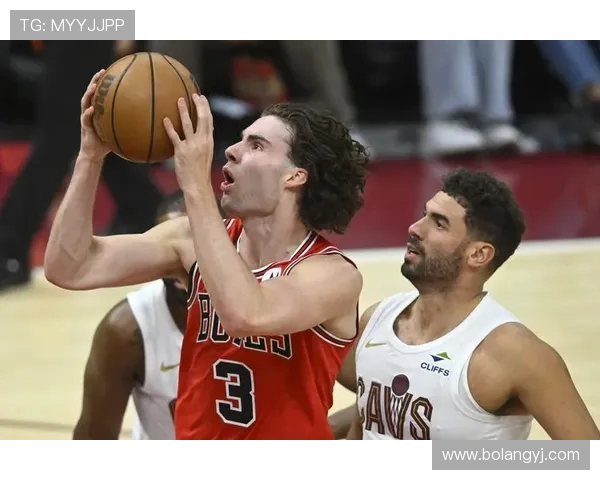 约什吉迪助力球队崛起展现全能才华引领未来篮球新星之路