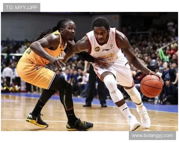 广州滑板队在极限运动联赛中以65分稳居积分榜首位