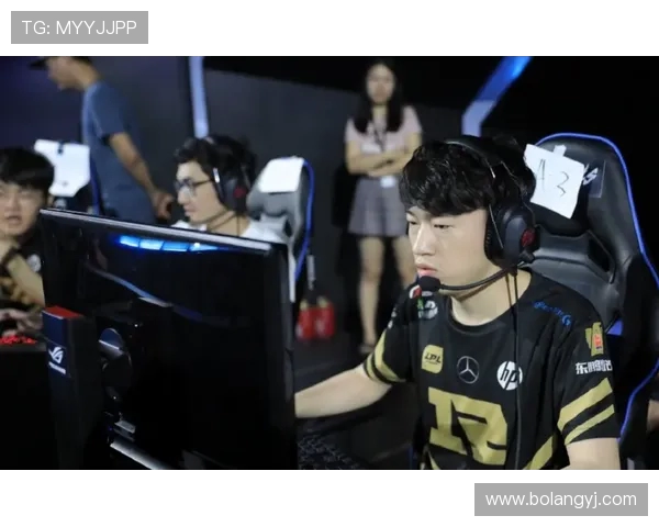 RNG在世界大师赛积分榜中以83分稳居第一位置展现强大实力 RNG在世界大师赛积分榜中以83分稳居第一位置展现强大实力