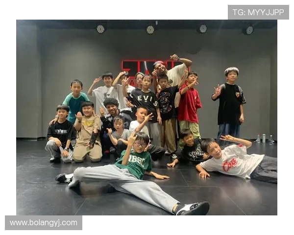 上海街舞队引领潮流最新耐力TOP10街舞团队揭晓