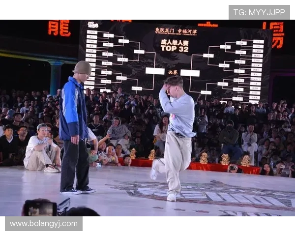 全国街舞大赛点评重庆滑板队展现出色团队意识与默契配合